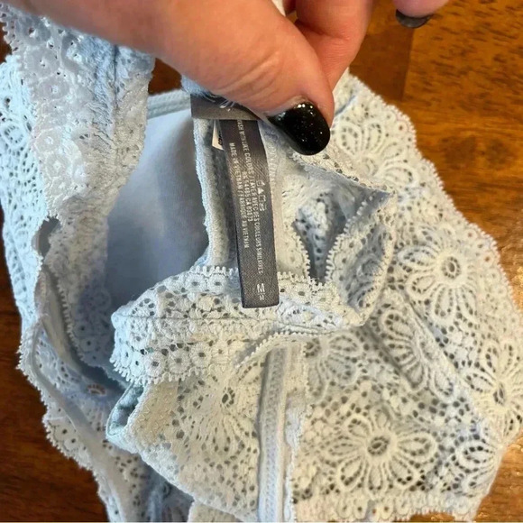 Aerie Baby Blue lace bralette size medium - Picture 4 of 4